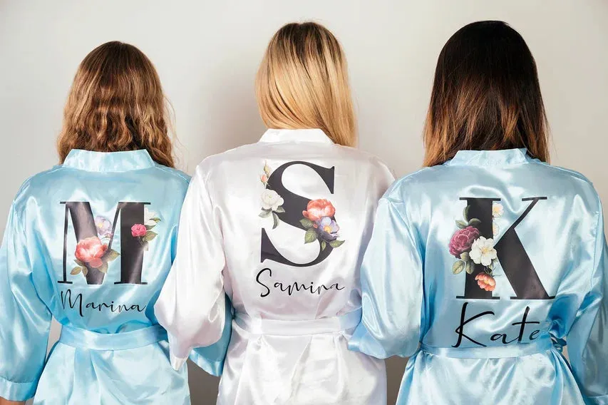 Custom Satin robes with Initials and names for Bridesmaids Wedding robes - Letter Patches Vinyl Adinda