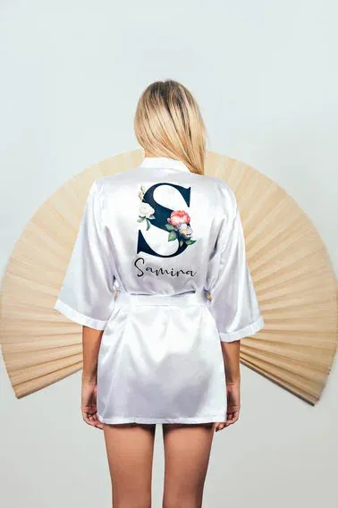 Custom Satin robes with Initials and names for Bridesmaids Wedding robes - Letter Patches Vinyl Adinda
