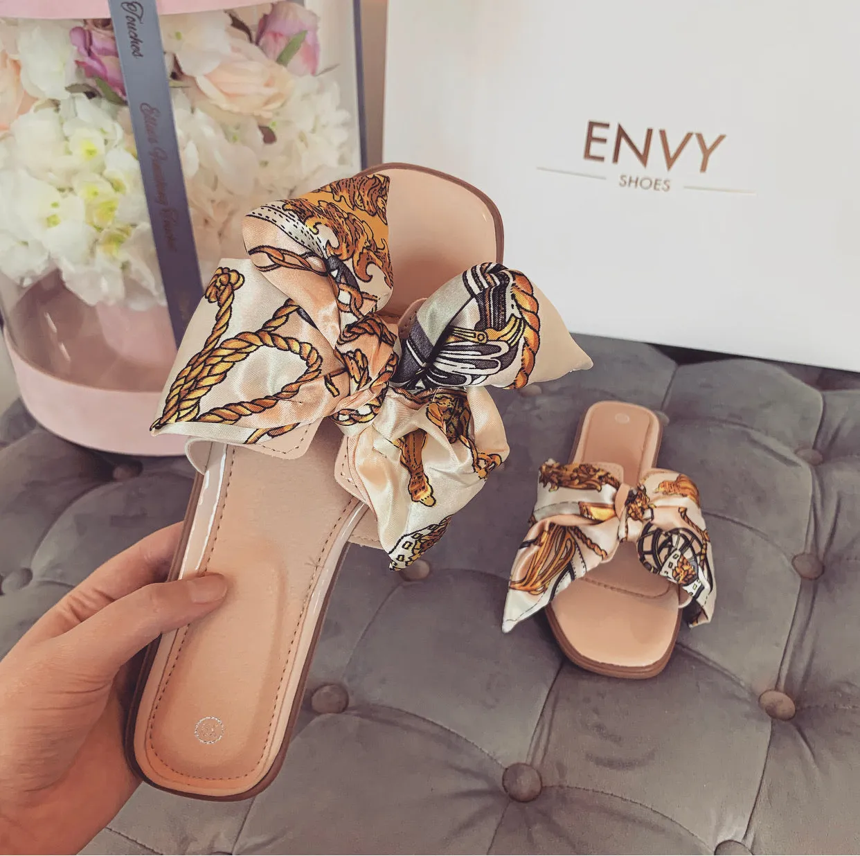 DOLCE NUDE SCARF SLIDERS