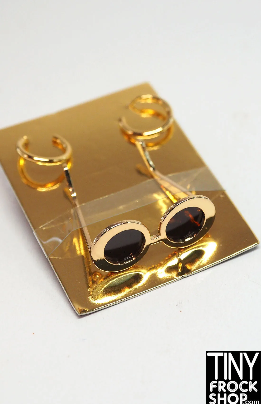 Integrity Poppy Parker Obsession American in Paris Gold Sunglasses and Earring Set