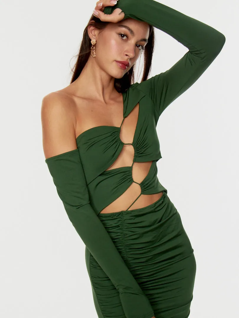 Robe assymétrique décolleté profond