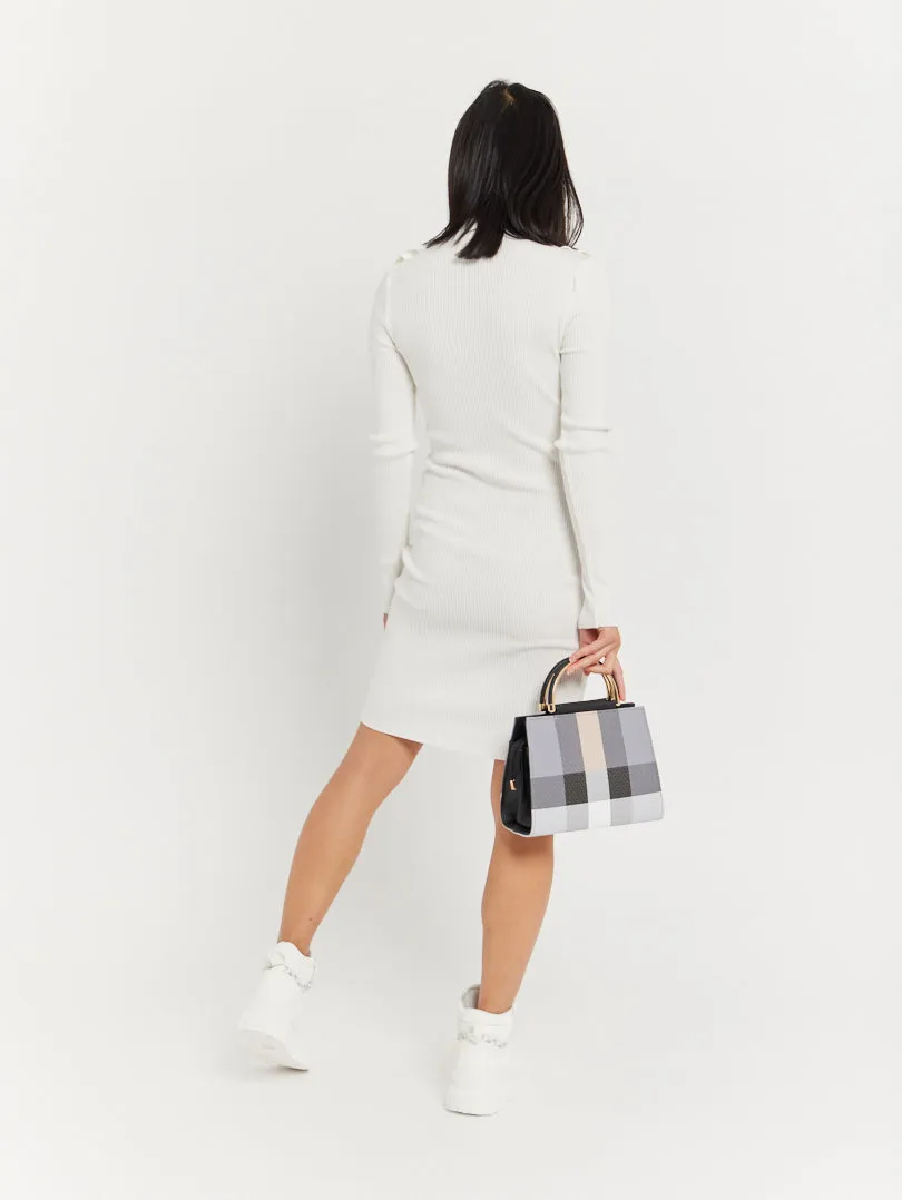 Robe pull col froufrou