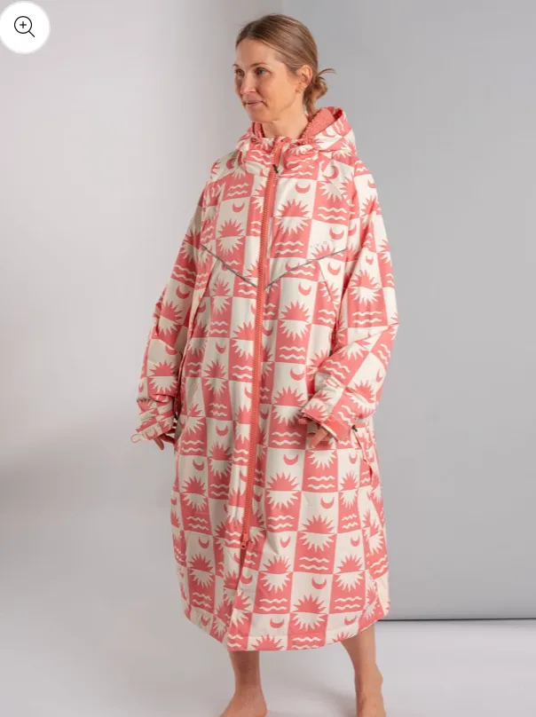 SALTROCK Recycled Changing Robe - Equinox - Coral